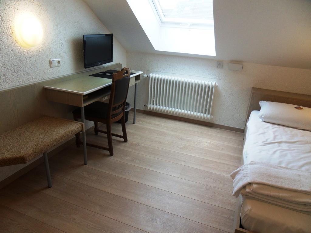 Hotel Linnert Weiterstadt Habitación foto